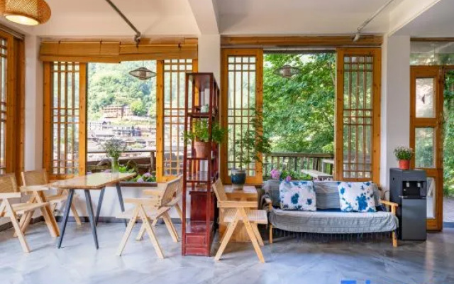 Xiangshan Erju Miaoyi Hostel Qianhu Miaozhai