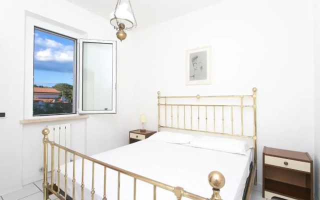 N114 - Numana, trilocale con terrazzo vista mare
