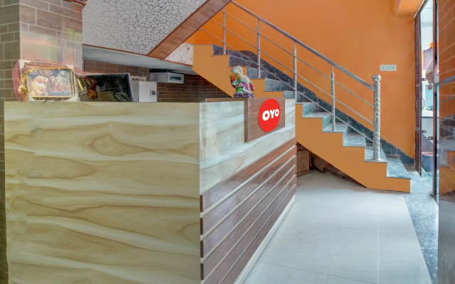 Super OYO 813893 Hotel Siddhi Vinayak