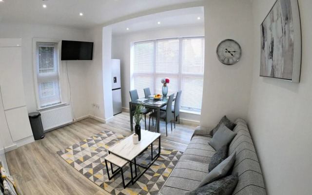Harwoods Road Watford Apartments