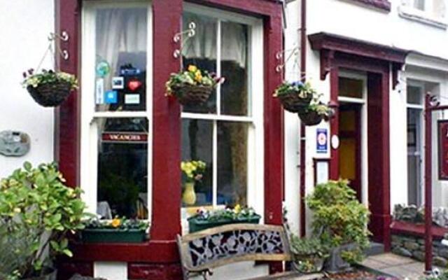Отель Lyndhurst Guest House вид на фасад