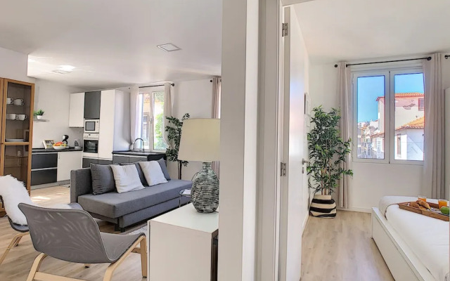 Apartment Naya by MHM