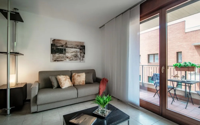 JOIVY Splendid Flat W/Terrace Near Lake Como