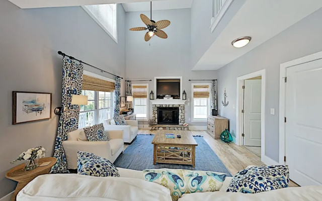 35laurst 5 Bedroom Home