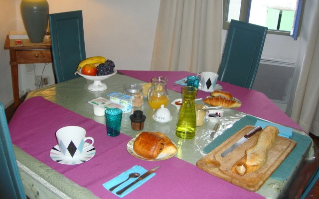 La Maison Bleue B&B