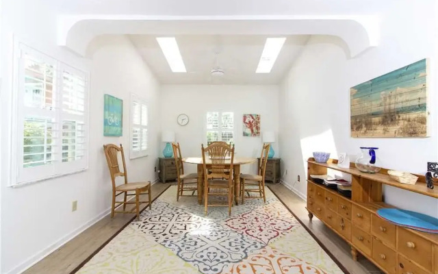 Seaside Bungalow - Three Bedroom Home