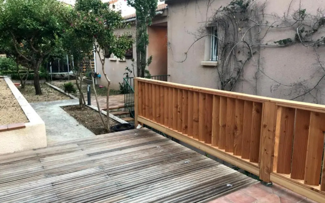 Joli F1 En Bordure D'ajaccio