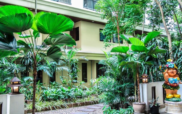 Отель Mike Garden Resort вид на фасад