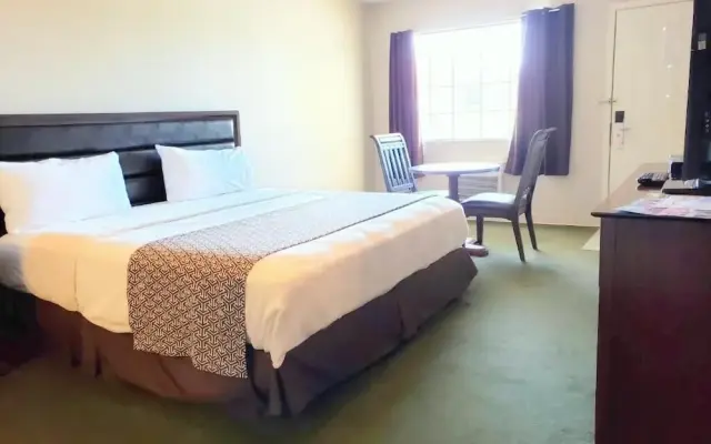 Motel 103
