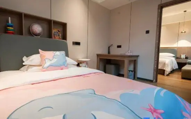 Ruilin Zhixuan Hotel