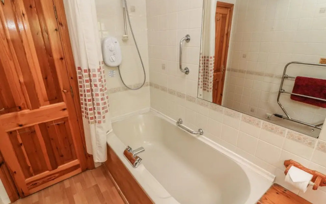 Waterhead Apartment C