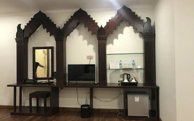 Famous Hotel Bagan