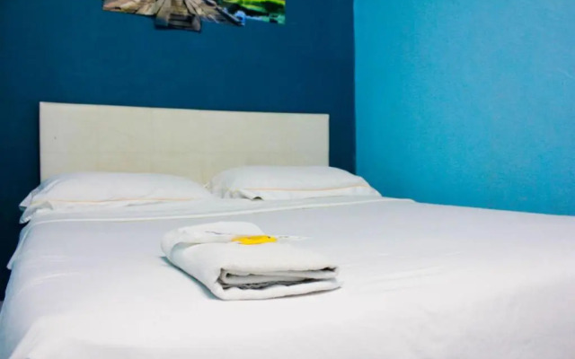 Q Hotel