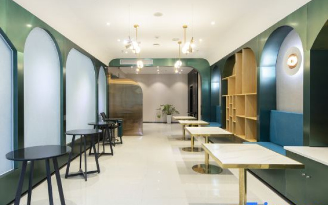 Yimeng hotel (Guangzhou West Gate subway shop)