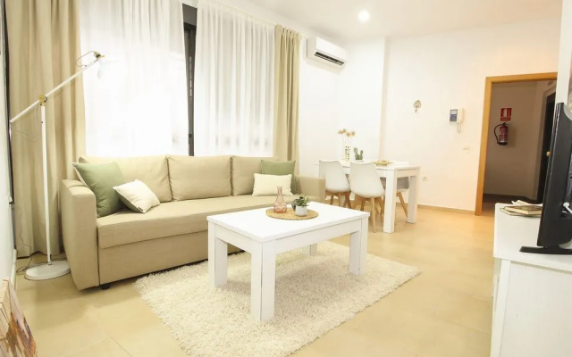 Deluxe Apartment San Julian With Parking