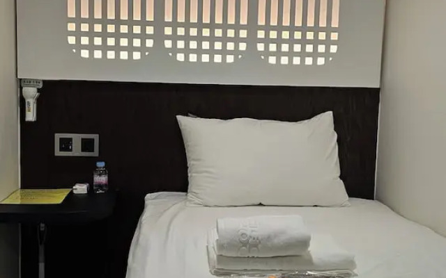 Hotel Myeongdong Station