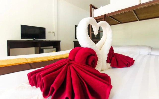 Sleep In Lanta Resort