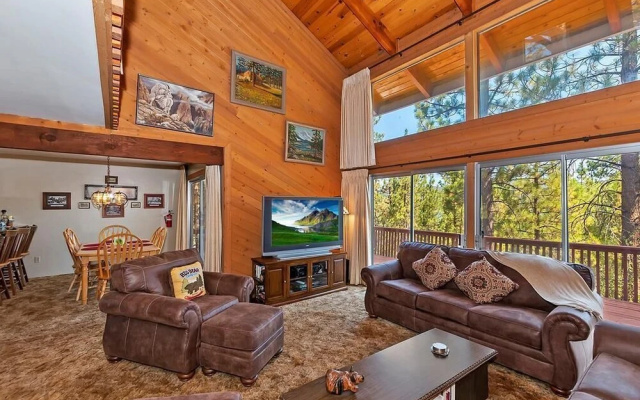 051 - Vista Retreat