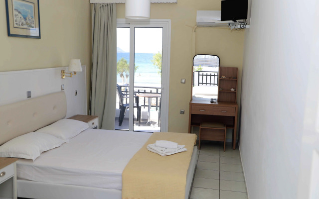 Seaside Beach Marmari Hotel