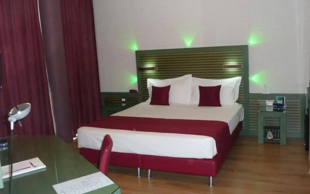 Hotel Crystal Palace