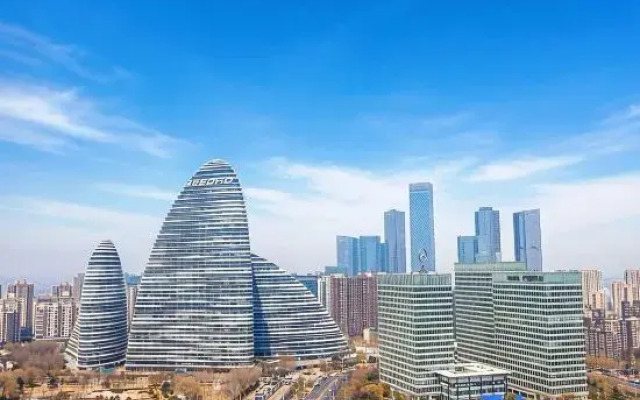 Byside Hotel (Wangjing SOHO Futong Subway Station)