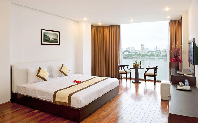 Hoang Linh Riverside Hotel