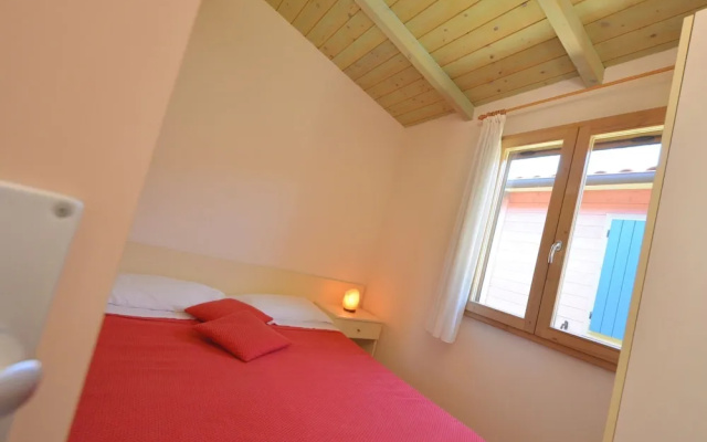 Well-Kept Bungalow with AC on the Beautiful Adriatic Coast
