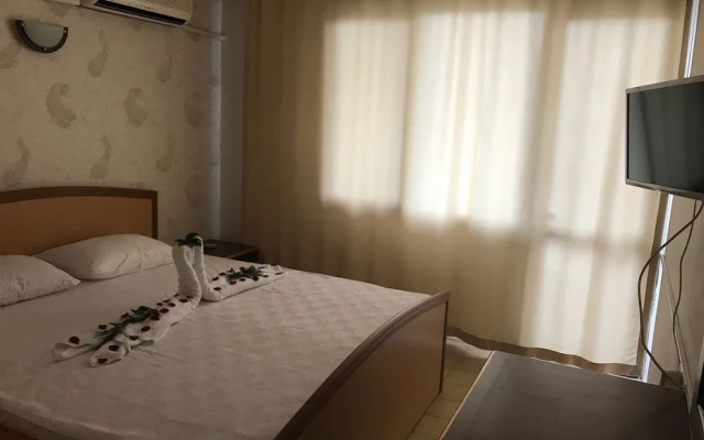 Dilek Otel