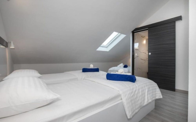 Apartments Dragan