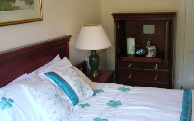 The Valentine Townhouse Hotel