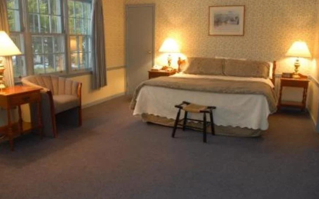 Sugarbush Inn