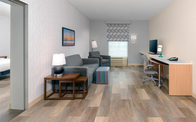 Home2 Suites by Hilton Nokomis Sarasota Casey Key