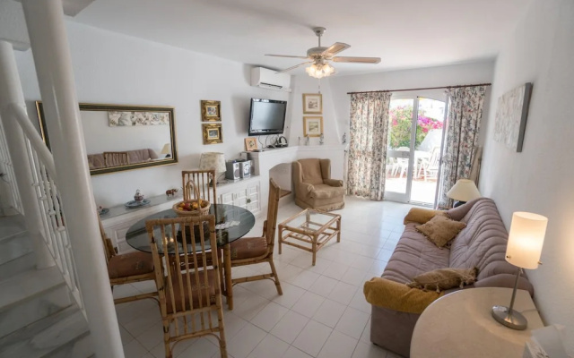 Casa Urbanización Los Pinos 15