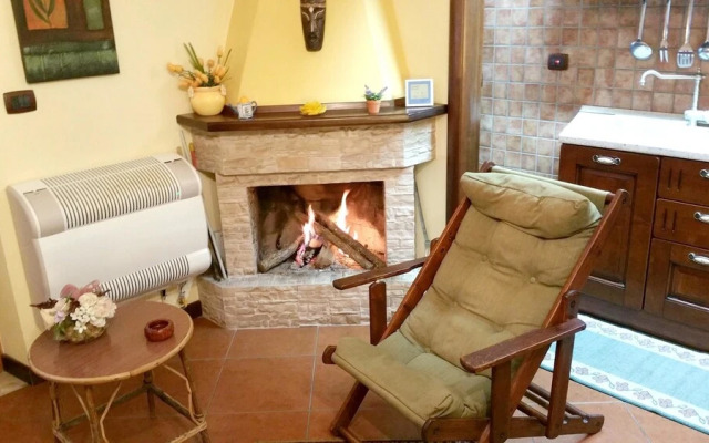 Apartment With 2 Bedrooms in Camigliatello Silano, With Furnished Terr