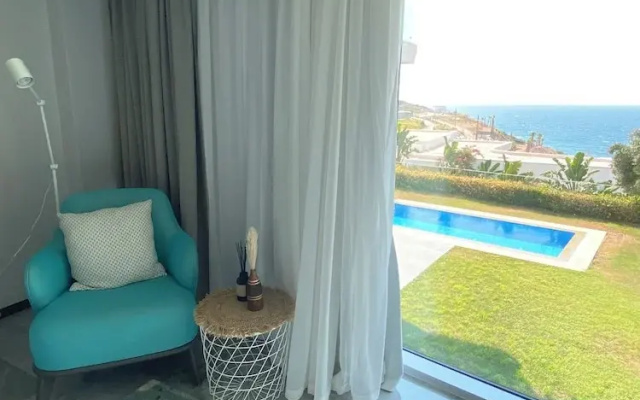 Private Sea-View Villa with Private Pool