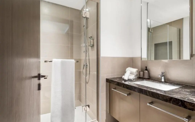 Monty - High-End Chic Apartment, Close to Burj Khalifa