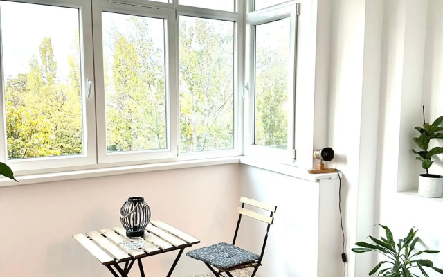 Vintage Bucharest apartment