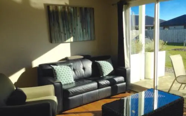 Amberley Serviced Apartments