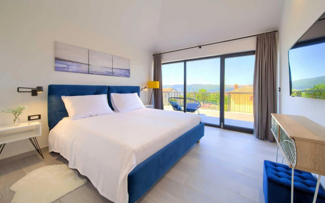 Holiday house VILLA LUCIJA