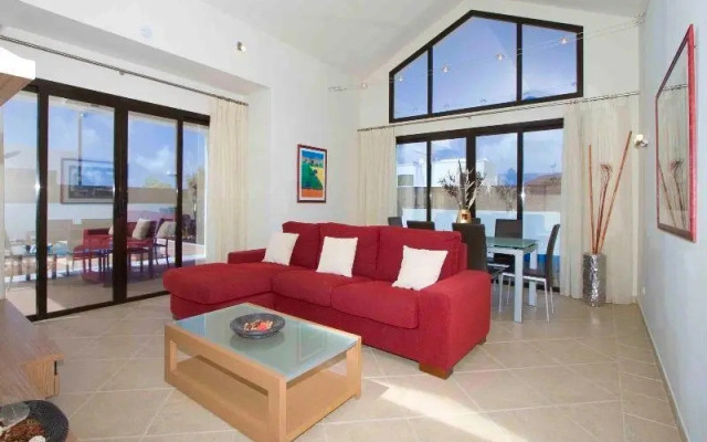 Ereza Las Buganvillas Villas