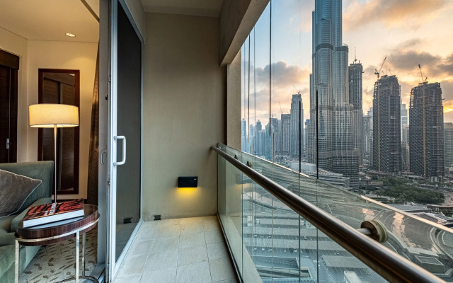 Spacious Studio Partial Burjview at The Address Dubai Mall