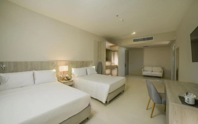 Hotel Dorado Plaza Alto Prado