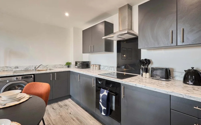 Host Stay 10 Queens Court