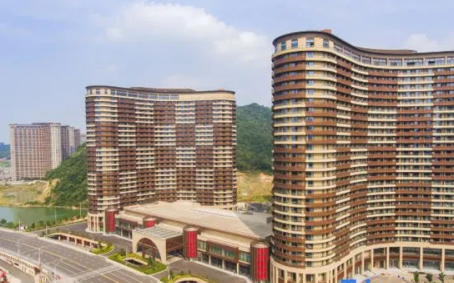 Longemont Taihu Lake Town Hotel