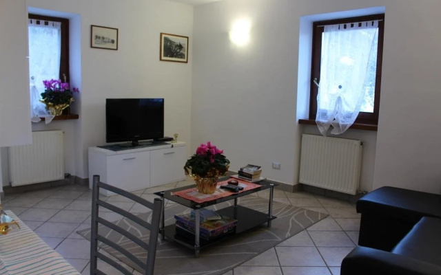 Villa Carera