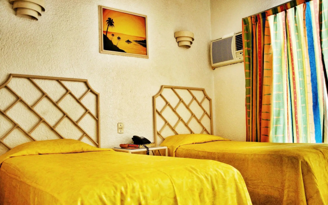 Sands Acapulco Hotel & Bungalows