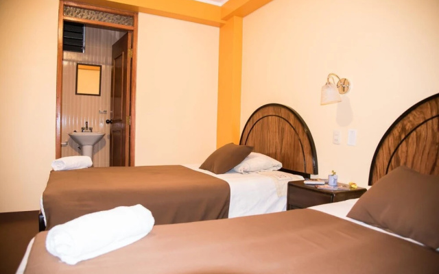 Samary Hostel