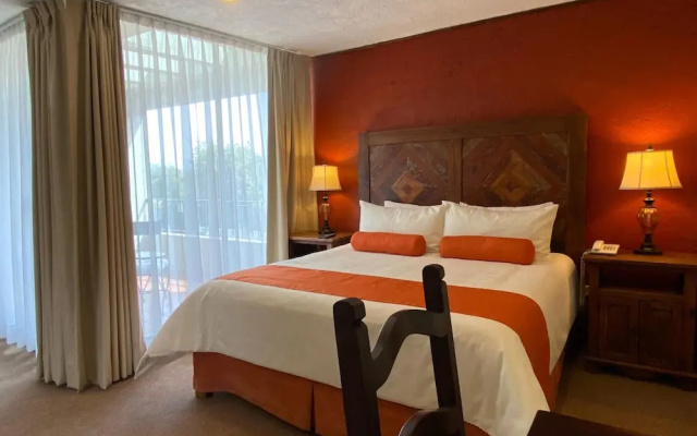 La Huerta Golf & Hotel