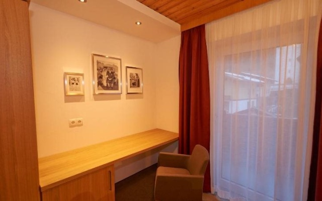 Aparthotel Neue Post