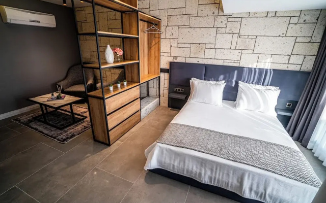 Ayayorgi Homes & Suites